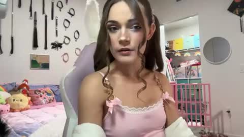 Snapshot of juni_thepuppy chatting on 19, 7, 2026 juni_thepuppy online show from 19, 7, 2026