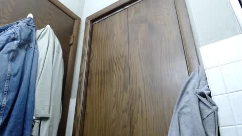 Snapshot of junk_yard_dog chatting on 16, 1, 2025 Dave online show from 16, 1, 2025