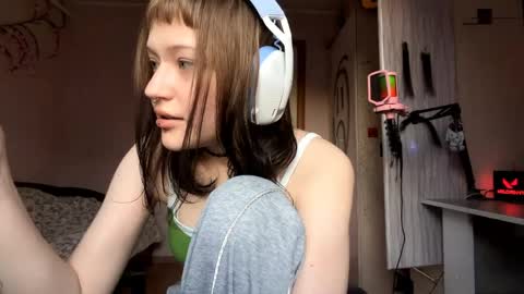 Snapshot of junkogautney chatting on 10, 4, 2026 Elizabeth online show from 10, 4, 2026