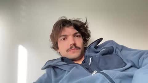 just_a_guy_with_a_big_cock online show from 3, 11, 2025