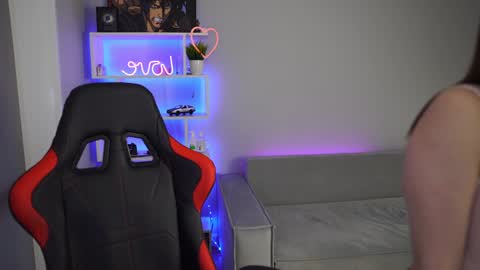 Snapshot of just_emmy chatting on 1, 2, 2025 just call me Emmy online show from 1, 2, 2025