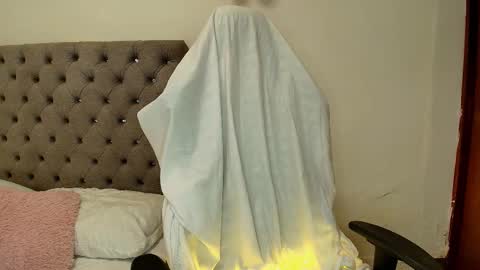  Isa y Luci  online show from 4, 3, 2026