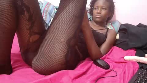 Snapshot of just_isla chatting on 12, 1, 2026 Sexy Isla online show from 12, 1, 2026