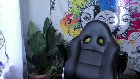 Snapshot of just_katiex chatting on 20, 2, 2025 Sofia online show from 20, 2, 2025