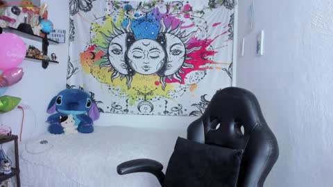 Sofia online show from 8, 4, 2026