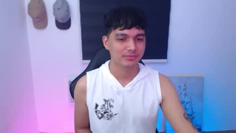 Snapshot of justagamerxxx chatting on 4, 2, 2025 Rhys online show from 4, 2, 2025