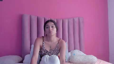 Snapshot of justin_jazmin chatting on 27, 12, 2024 JUSTIN Y JAZMIN online show from 27, 12, 2024