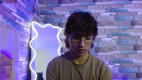  justin  online show from 18, 3, 2026