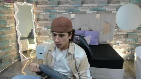  justin  online show from 15, 4, 2026