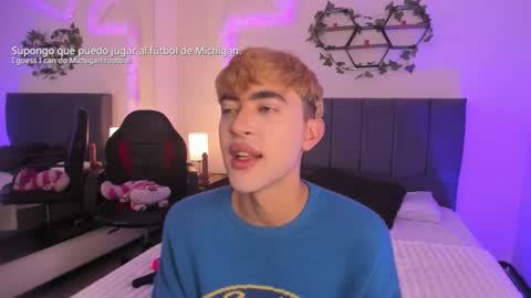 Snapshot of justinbe_ chatting on 15, 10, 2025 Justin online show from 15, 10, 2025