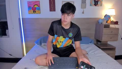 Justin online show from 17, 10, 2025