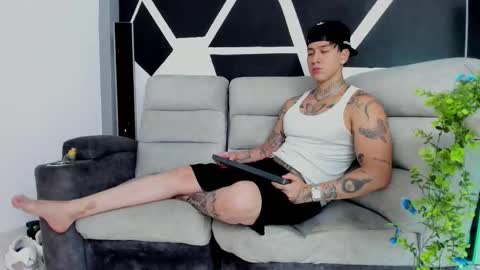 justinfuller_31 online show from 2, 11, 2025