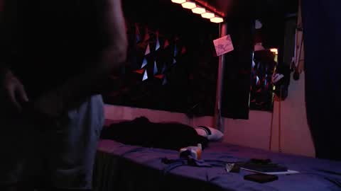 justinmoore1987 online show from 22, 4, 2026