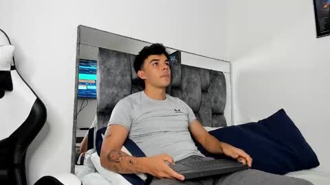 justinmorre online show from 5, 3, 2025