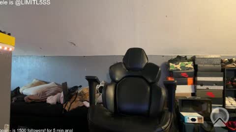 Snapshot of justlt chatting on 5, 5, 2026 justlt online show from 5, 5, 2026