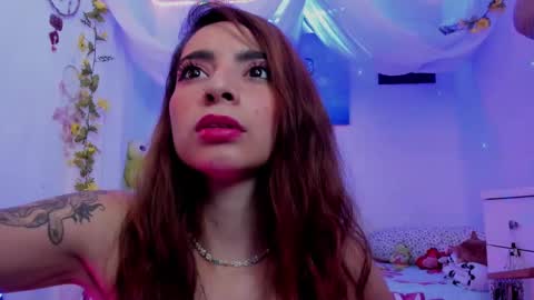 Mia online show from 21, 2, 2025