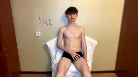 Snapshot of k1tty_b0y chatting on 10, 1, 2025 k1tty b0y online show from 10, 1, 2025