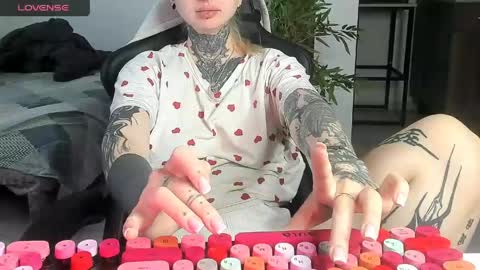 Alice online show from 7, 5, 2026