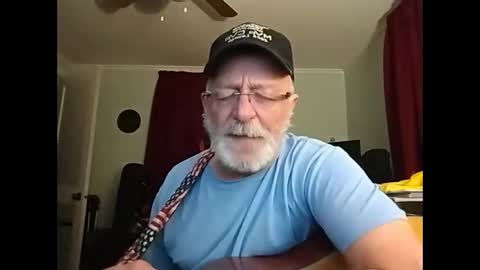 Snapshot of kabriggs136 chatting on 21, 4, 2026 kabriggs136 online show from 21, 4, 2026