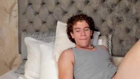 Snapshot of kael_brown1 chatting on 23, 2, 2025 KAEL online show from 23, 2, 2025