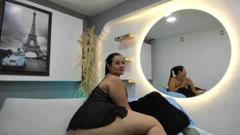 Antonella online show from 8, 10, 2025