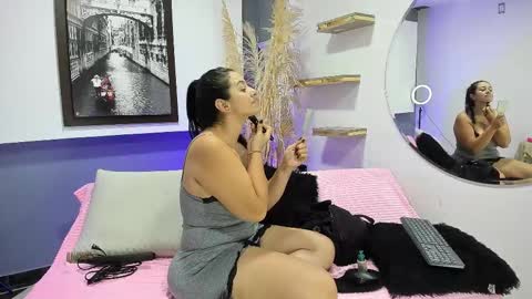 Antonella online show from 12, 1, 2026