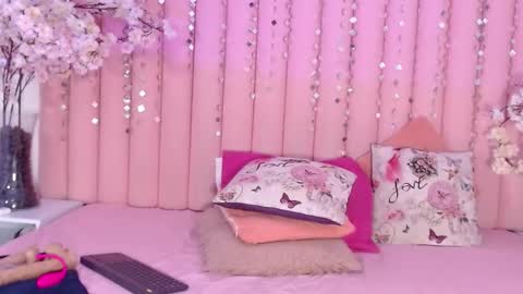 kailye Jones online show from 8, 3, 2025