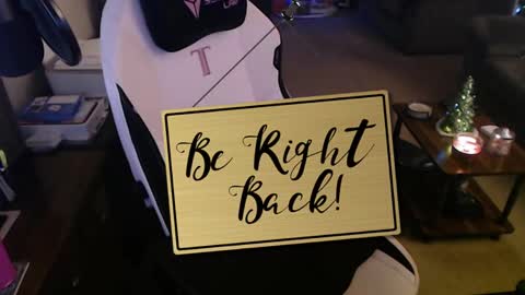 Snapshot of kait331 chatting on 10, 12, 2024 Camprincess331 online show from 10, 12, 2024