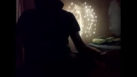 Olik1979 online show from 18, 2, 2025