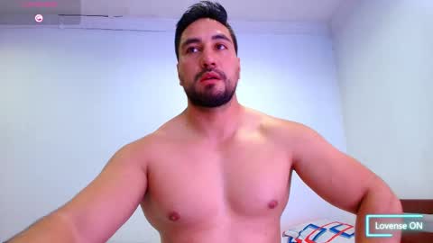 Snapshot of kal_el_8 chatting on 21, 12, 2025 Thomas online show from 21, 12, 2025