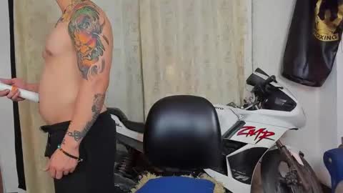 Kaledd musclees room Master online show from 10, 1, 2025
