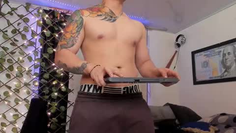 Kaledd musclees room Master online show from 18, 2, 2025