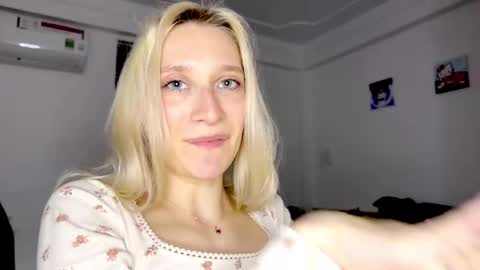 Snapshot of kali_the_goddess chatting on 28, 2, 2025 kali_the_goddess online show from 28, 2, 2025