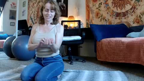 Snapshot of kalikushdreamz chatting on 14, 2, 2025 Tara Smith online show from 14, 2, 2025