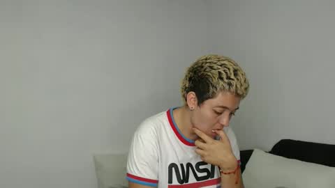 kammy   y   camila online show from 13, 3, 2026