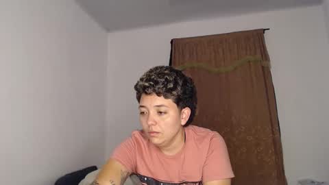 Snapshot of kammy_cami chatting on 16, 5, 2026 kammy y camila online show from 16, 5, 2026