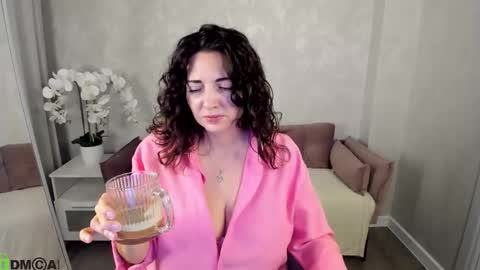 kandy_balls online show from 12, 10, 2025