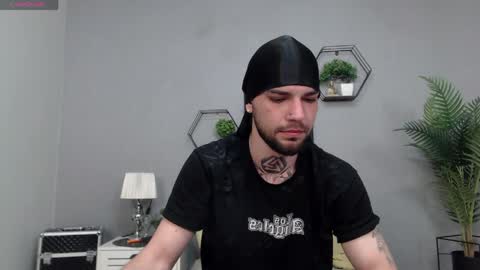 Snapshot of kanehunter chatting on 25, 4, 2026 Kane online show from 25, 4, 2026