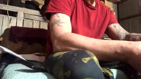 Tucker online show from 27, 4, 2026