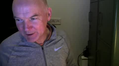 Snapshot of kapitein_rob chatting on 6, 2, 2025 Robbie online show from 6, 2, 2025