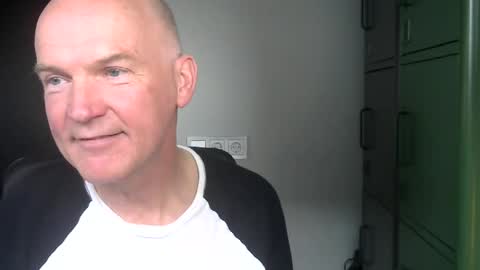 Snapshot of kapitein_rob chatting on 11, 3, 2025 Robbie online show from 11, 3, 2025