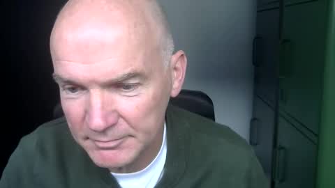 Snapshot of kapitein_rob chatting on 18, 10, 2025 Robbie online show from 18, 10, 2025