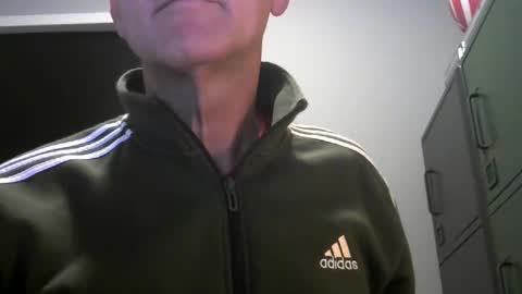 Robbie online show from 20, 11, 2025