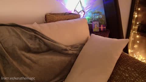 I am here around 5am GMT karathemagic online show from 8, 2, 2025