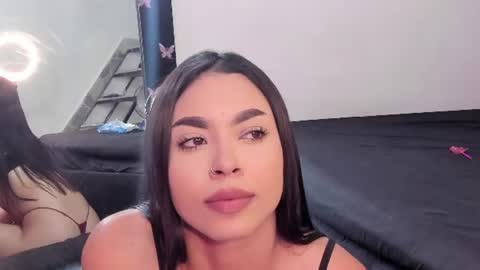 Snapshot of karely_laurent chatting on 6, 7, 2026 karely_laurent online show from 6, 7, 2026