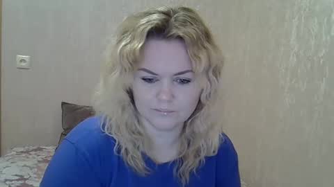 karennelsonx online show from 20, 2, 2025