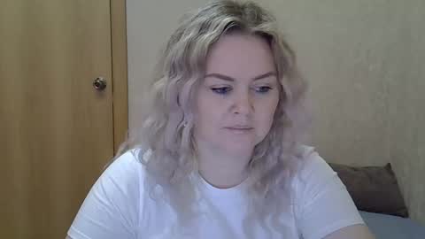 karennelsonx online show from 13, 3, 2026