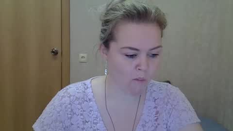 karennelsonx online show from 25, 3, 2026