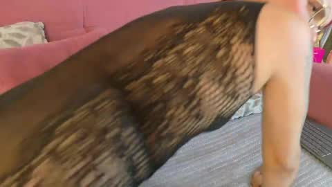 karina online show from 5, 6, 2026