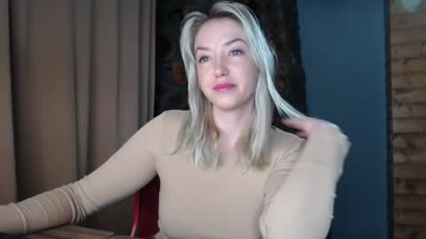 Snapshot of karina_fun chatting on 3, 3, 2026 karina online show from 3, 3, 2026